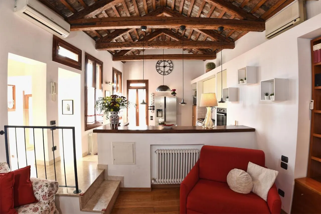 Apartment Ferienwohnung Bellissima Casa Vicino Biennale Grande Terrazza ! Venedig